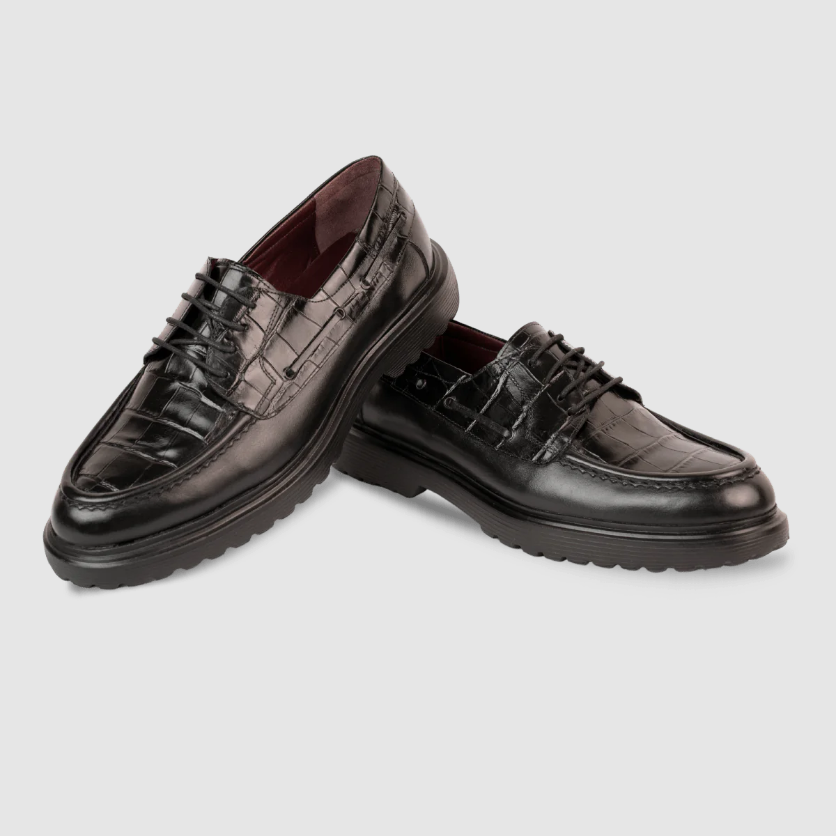 Monarch: Derby thumbnail 3