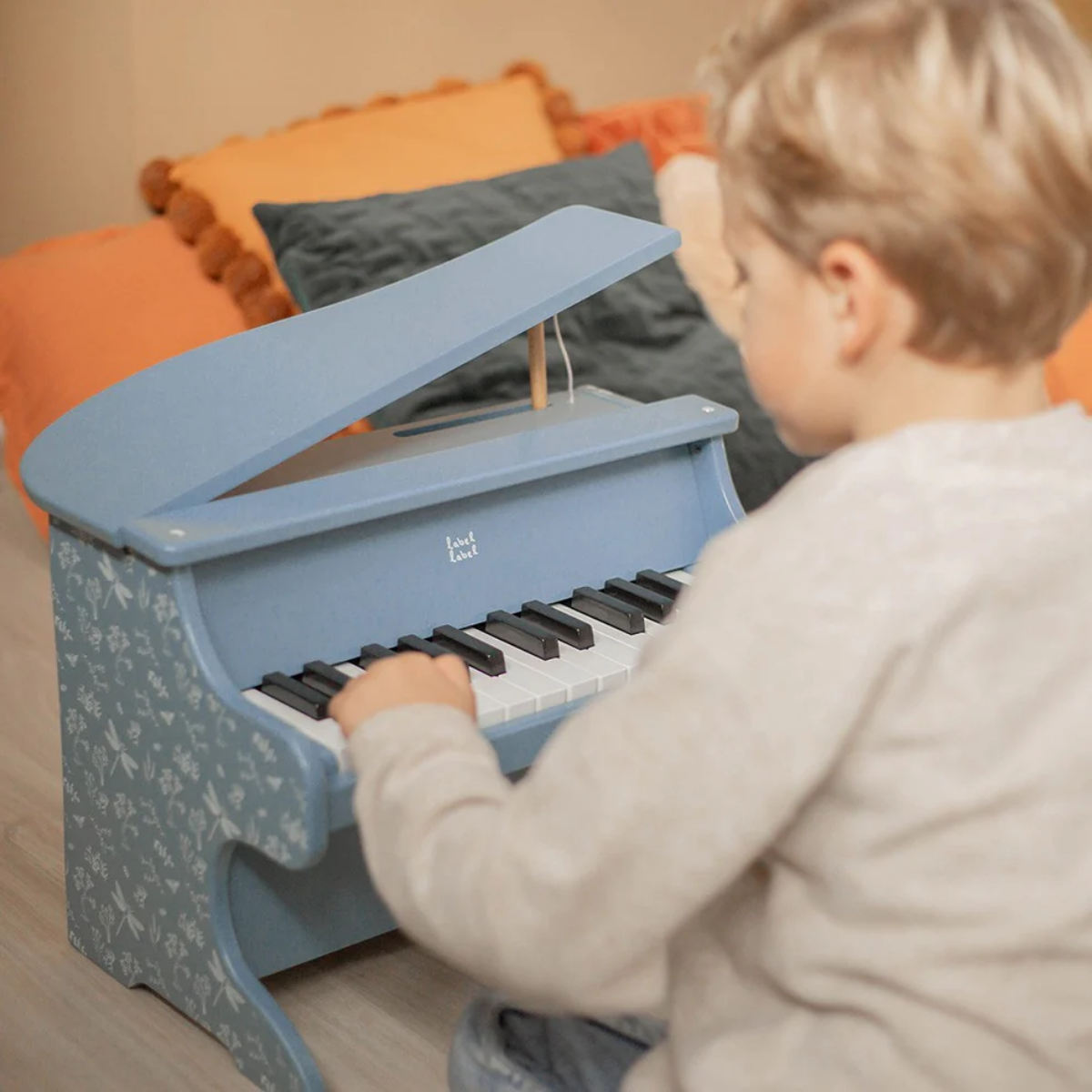 Piano en bois +36M thumbnail 3
