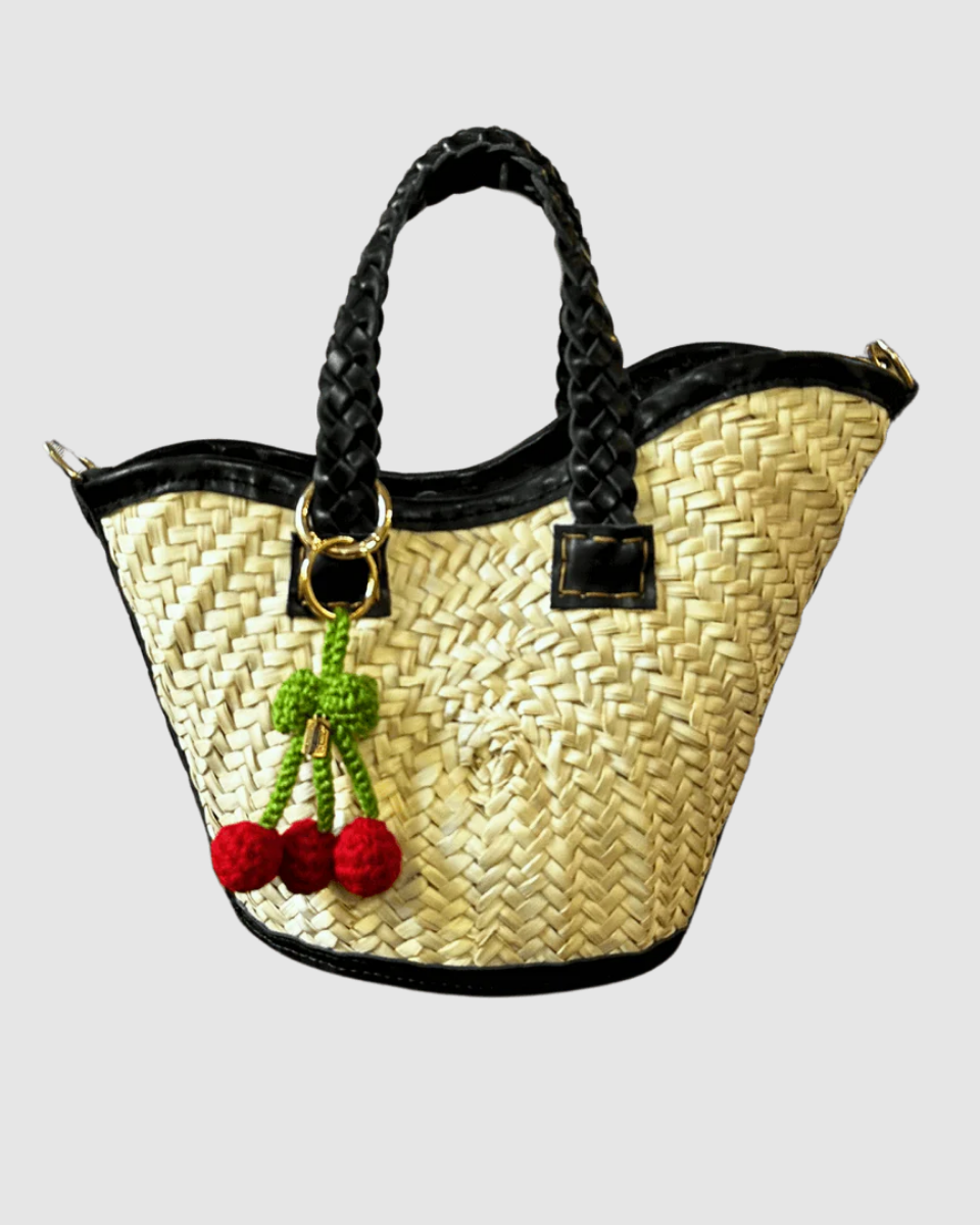 Porte-clés Cerise en crochet – Bag Charm hand made in Marrakesh thumbnail 3