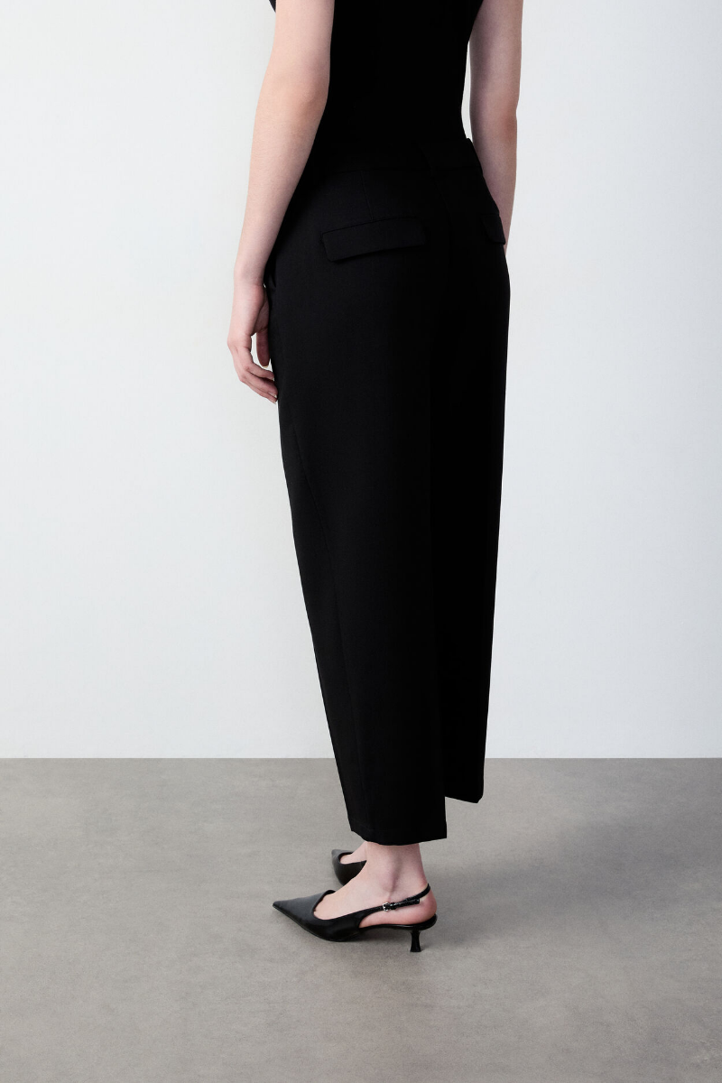Pantalon Coupe Carotte