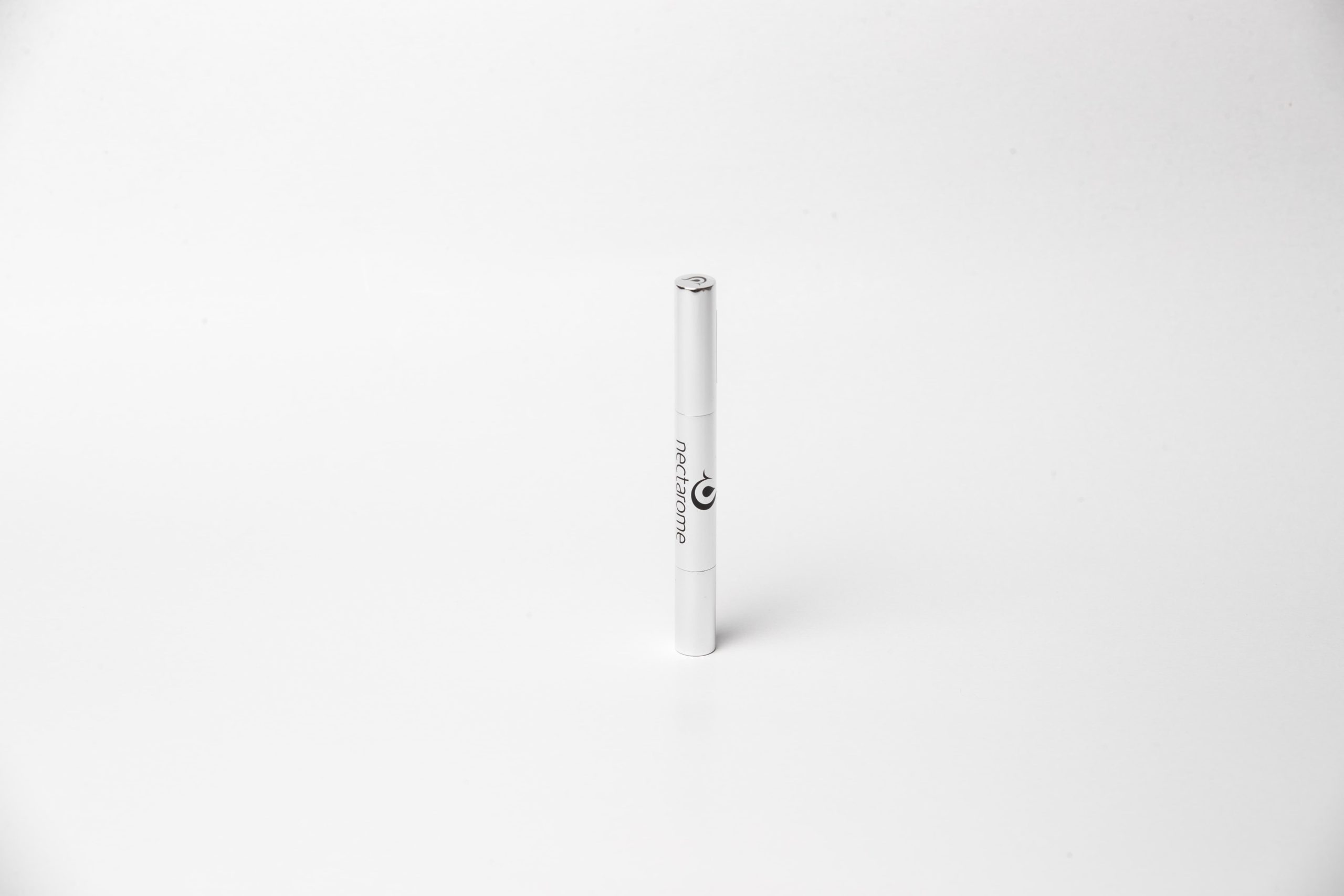 STYLET FORTIFIANT pour ONGLES