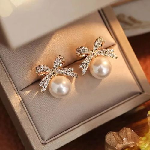 Boucles d'oreilles nœud de papillon thumbnail 2
