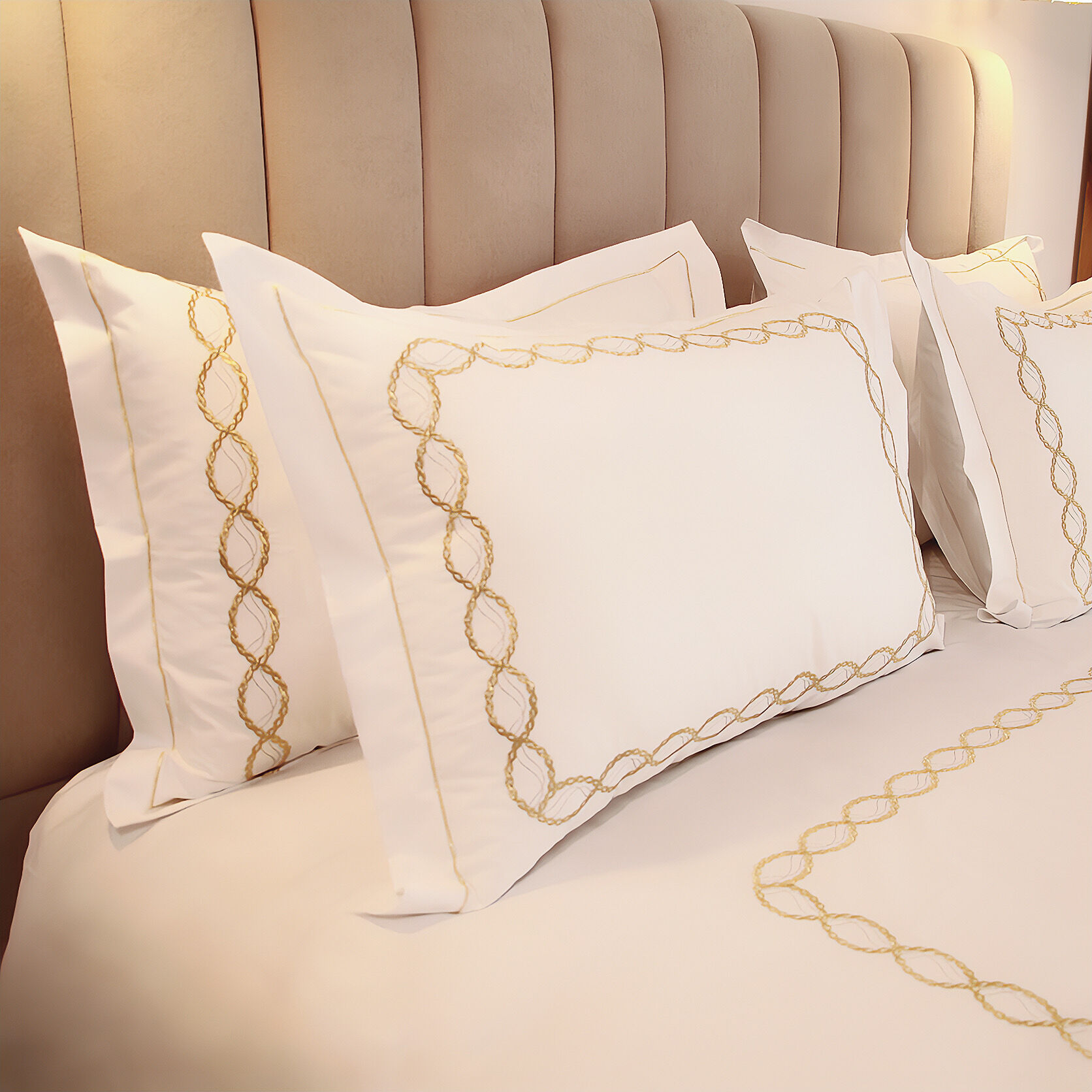 Housse de couette + 2 taies d’oreillers thumbnail 4