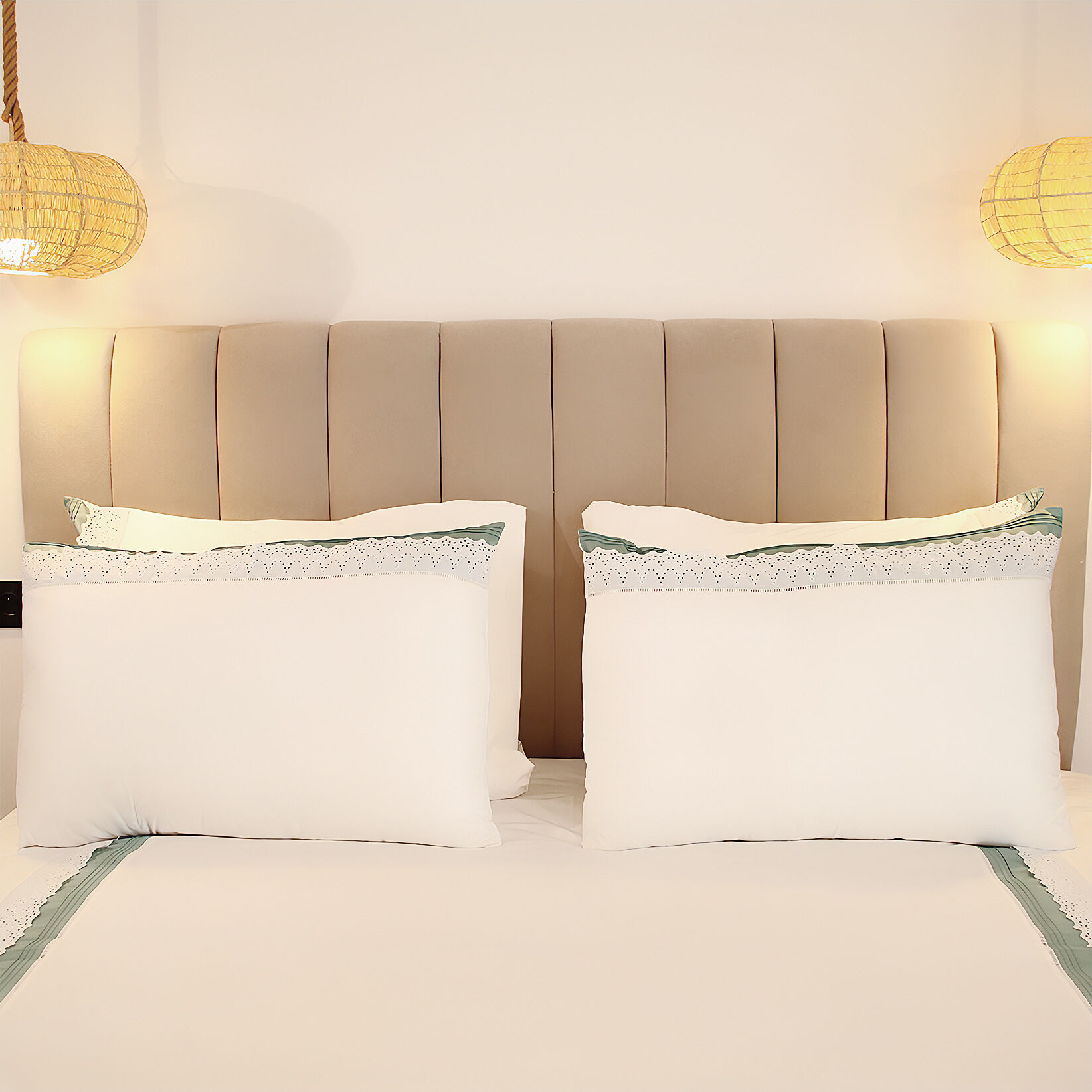 Housse de couette + 2 taies d’oreillers thumbnail 3