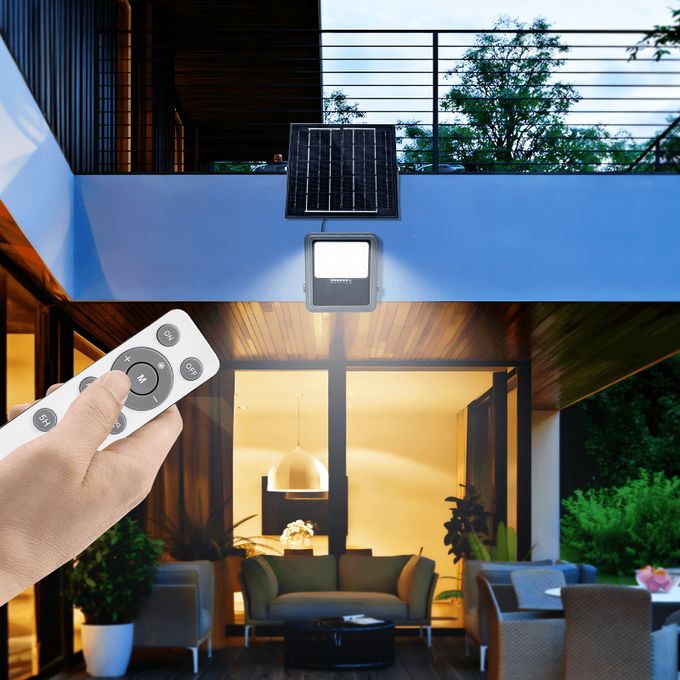 Projecteur solaire avec panneau solaire LED à stockage dénergie avec détecteur de mouvement 100W Avec Télécommande