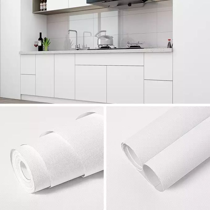 Papier adhesif meuble