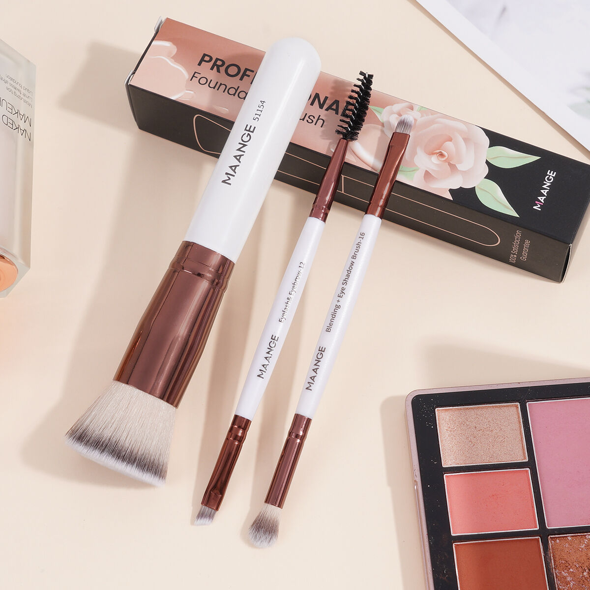 3 Pieces Makeup Brush With Box-White Coffee