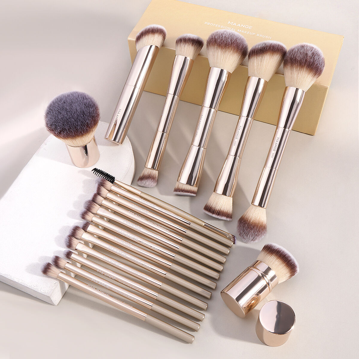 20 Pieces Makeup Brush with Box