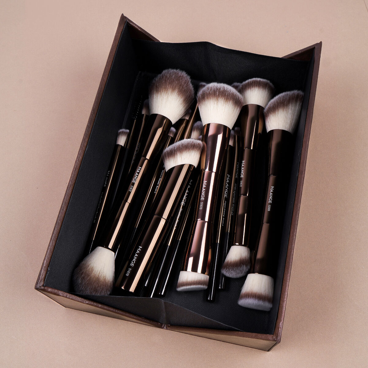 20 Pieces Makeup Brush with Box thumbnail 3