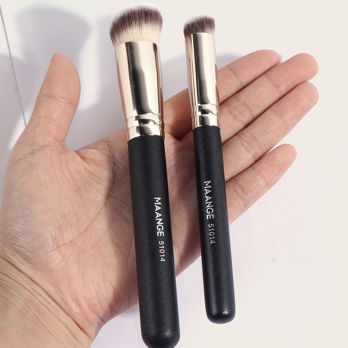 3 Pieces Makeup Brush thumbnail 3
