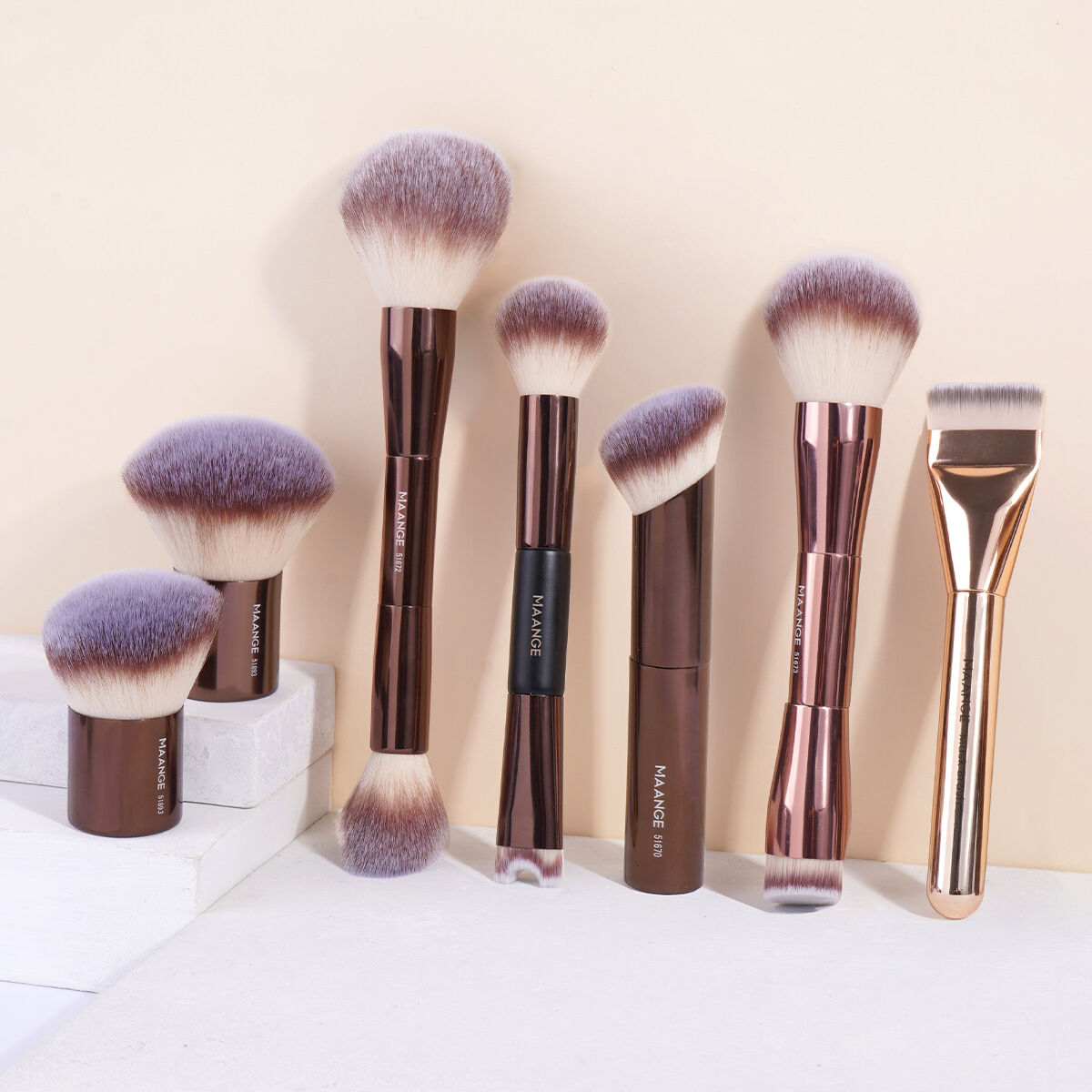 7 Pieces Makeup Brush with Bag