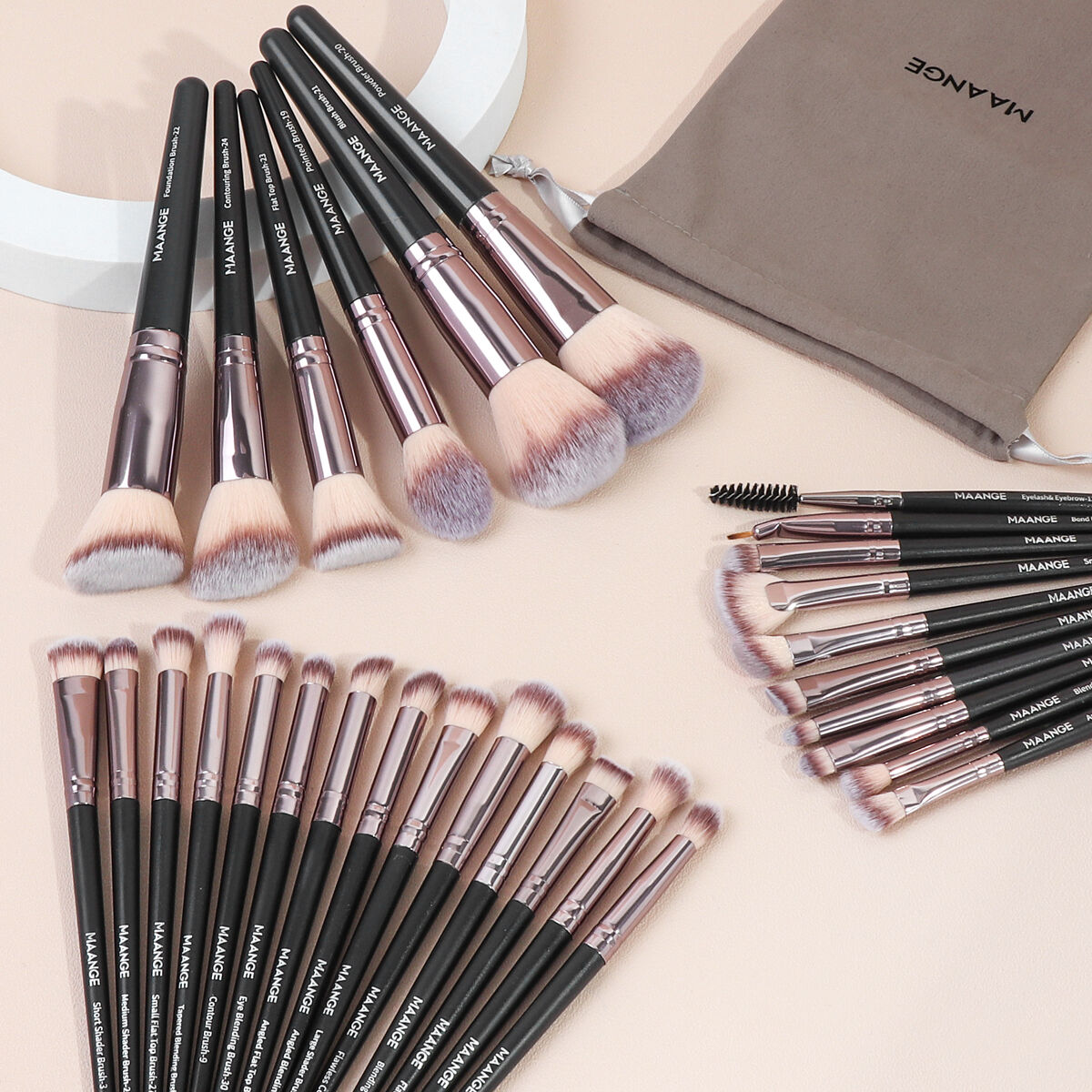 30 Pieces Makeup Brush with 1 Puff and Bag thumbnail 3