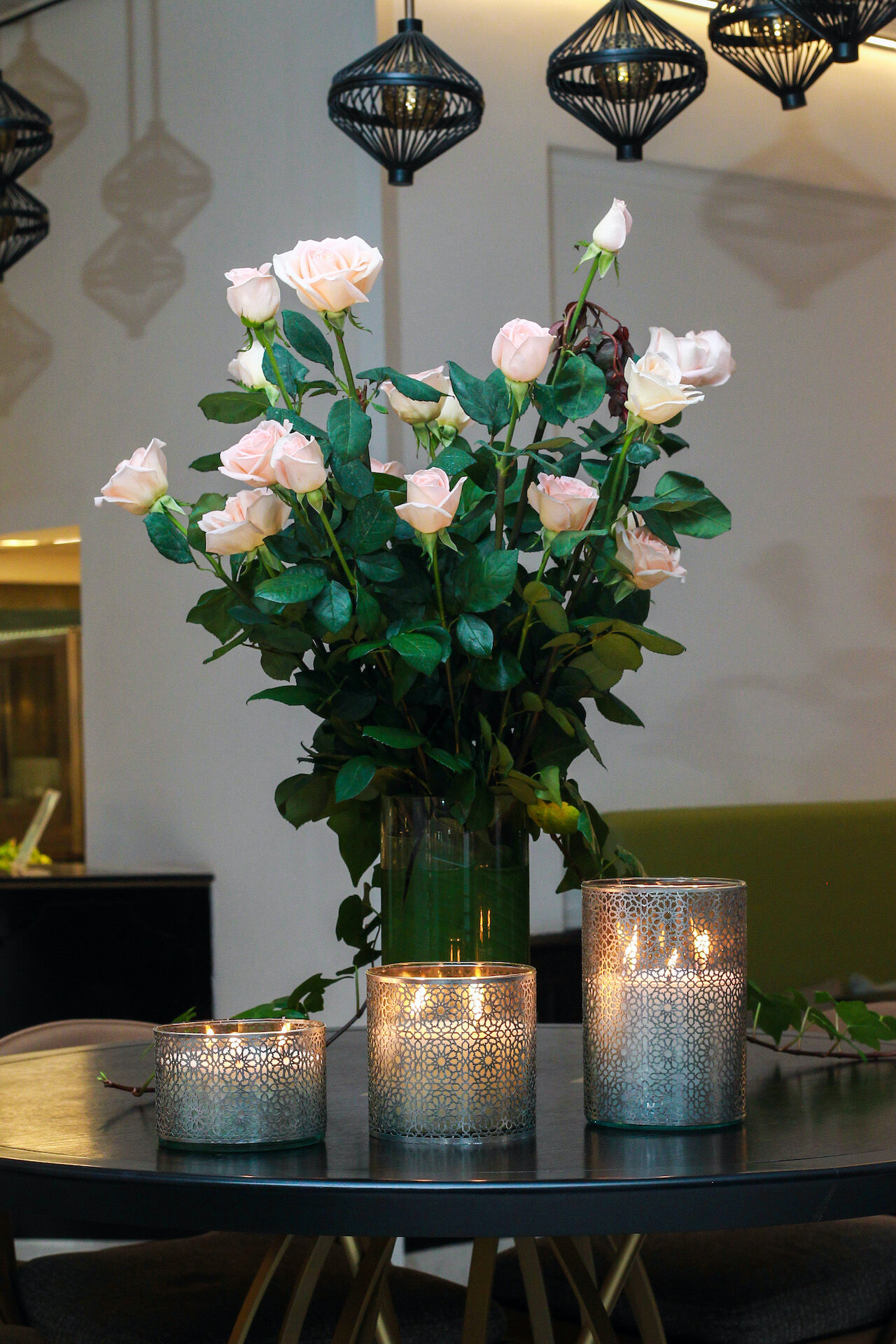 Arabesque en Doré et argentée et Bronze