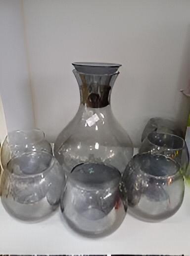 Ensemble de 7 pièces- Carafe et 6 verres thumbnail 1