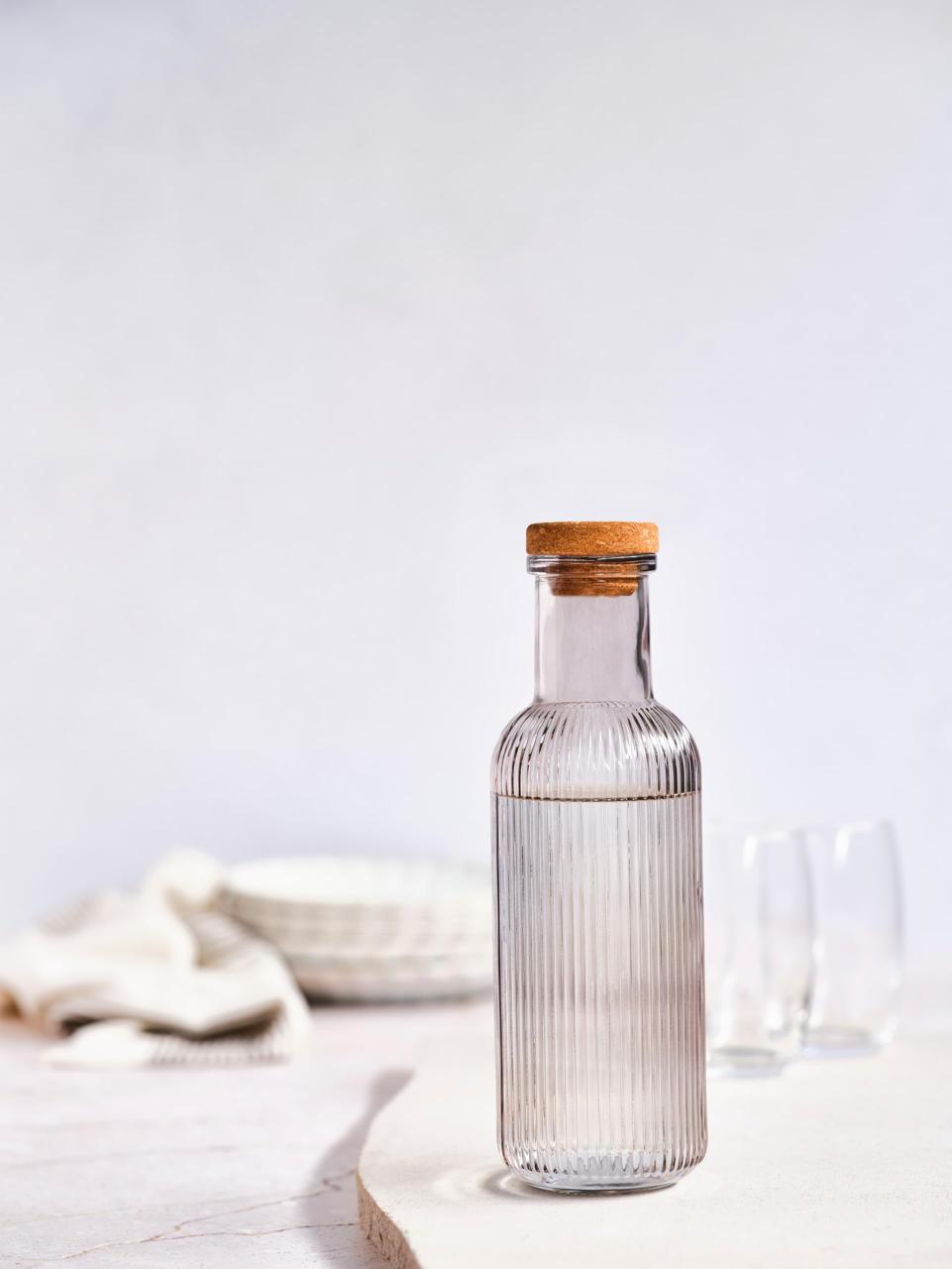 Carafe d’eau en verre + bouchon en liège