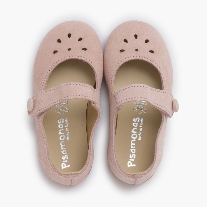 BABIES A MOTIF PERFORE