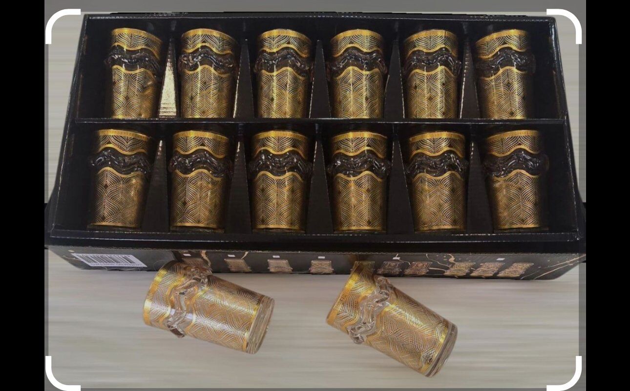 12 Verres À Thé Détail Doré Ensemble