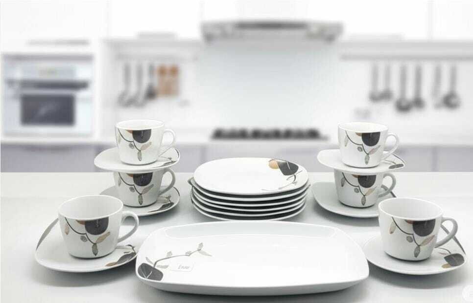 Service de Table 19 Pièces en Porcelaine de Qualité avec Motifs Colorés Compatible Lave Vaisselle
