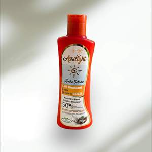 Ambre Solaire Lait Bronzant à la Noix de Coco Spf 50+