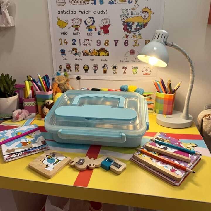 Lunch Box Isotherme avec 4 Compartiments + Cuillère et Fourchette en Inox -20/28CM thumbnail 2