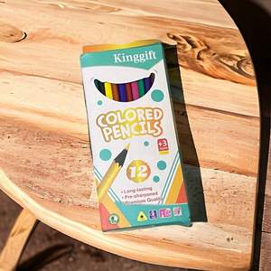 Coloriage Enfant 12 Couleurs