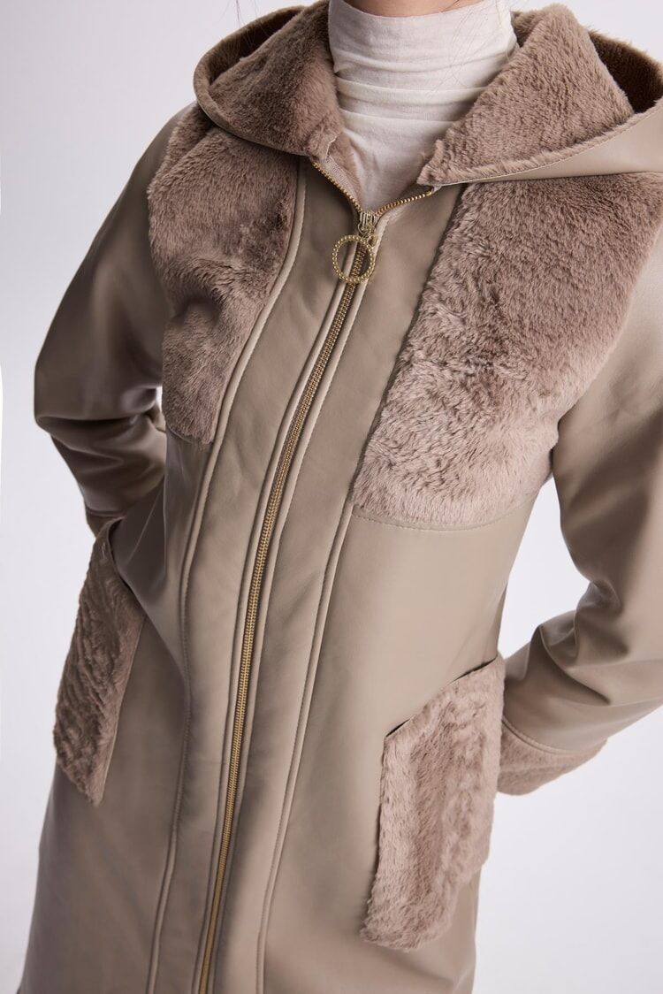 Manteau Cachette À Col Double Boutonnage Détail Fourrure thumbnail 3