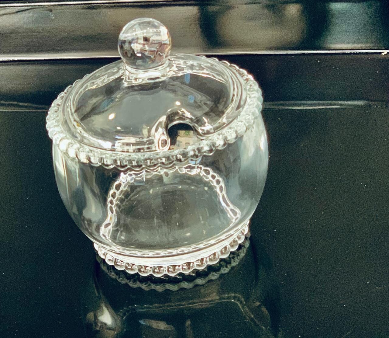 PLATEAU AVEC 2 BONBONIERES EN CRISTA PLAT REC MOD SIMPLE cristal , noble thumbnail 3