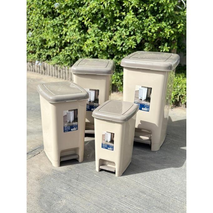 Poubelle Slim 10L Plastique résistant quantité premum