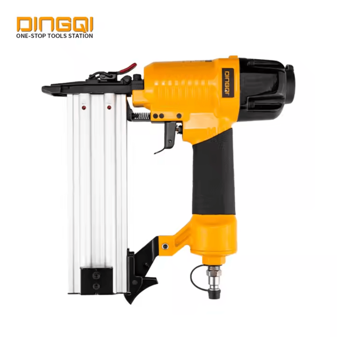 Cloueur pneumatique haute pression pour travaux de fixation rapides et précis