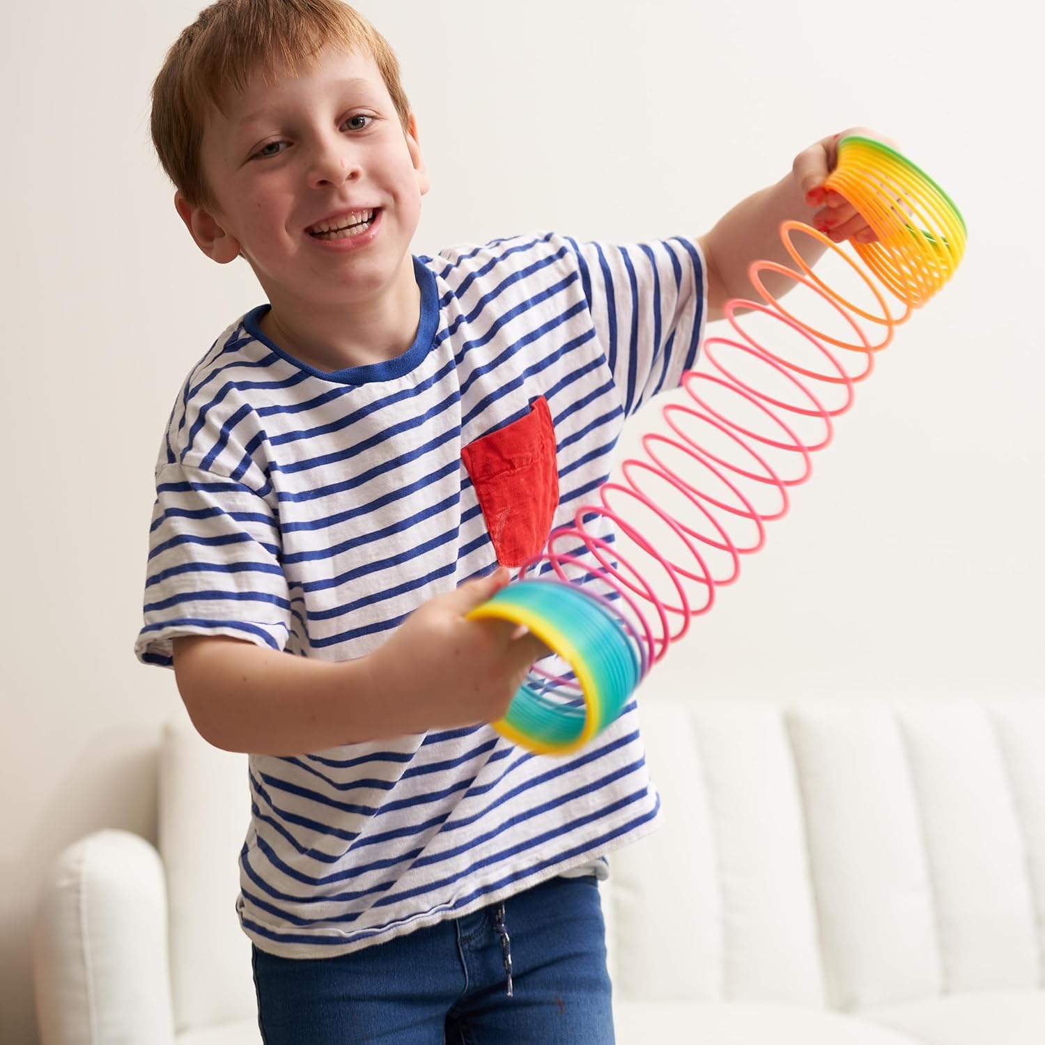 Jouets à ressorts magiques pour enfants – pour jouer et s’amuser thumbnail 2