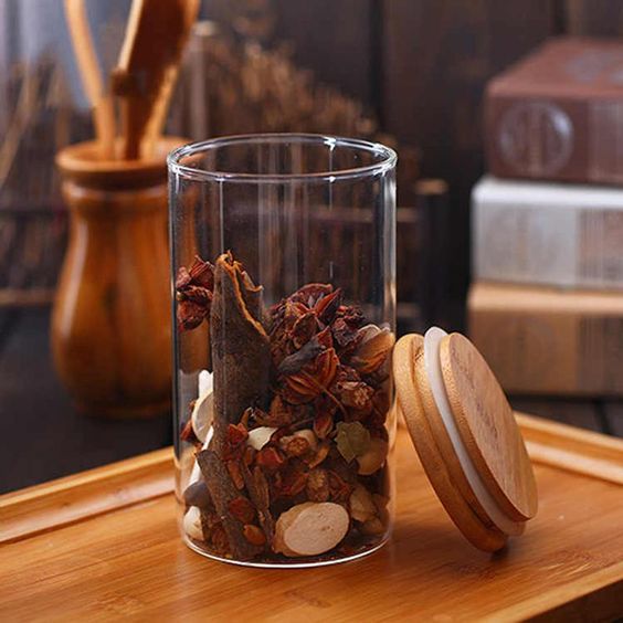 Conservation chic Pots en verre avec couvercles pour sucreries exquises