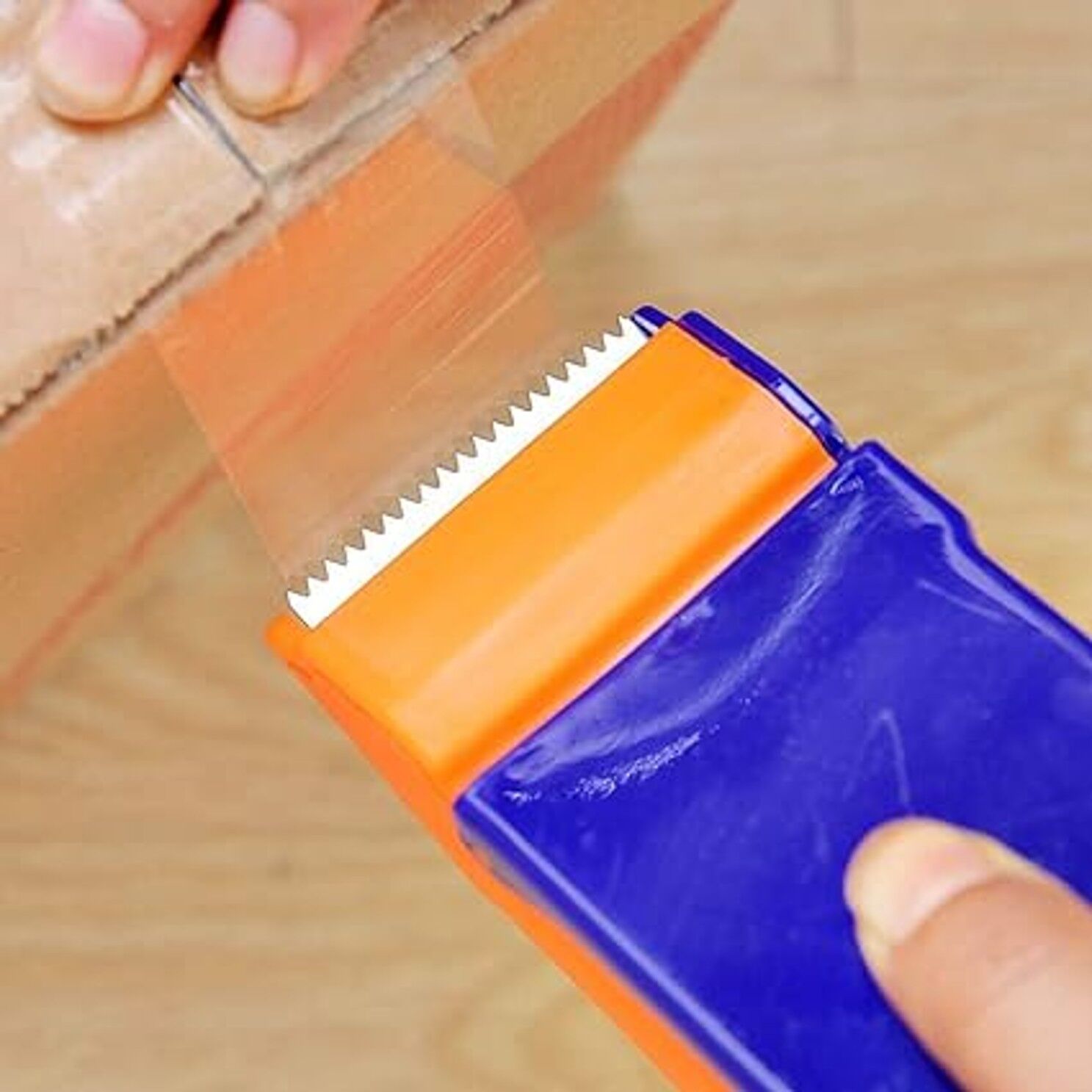 Distributeur de Ruban Adhésif Ergonomique