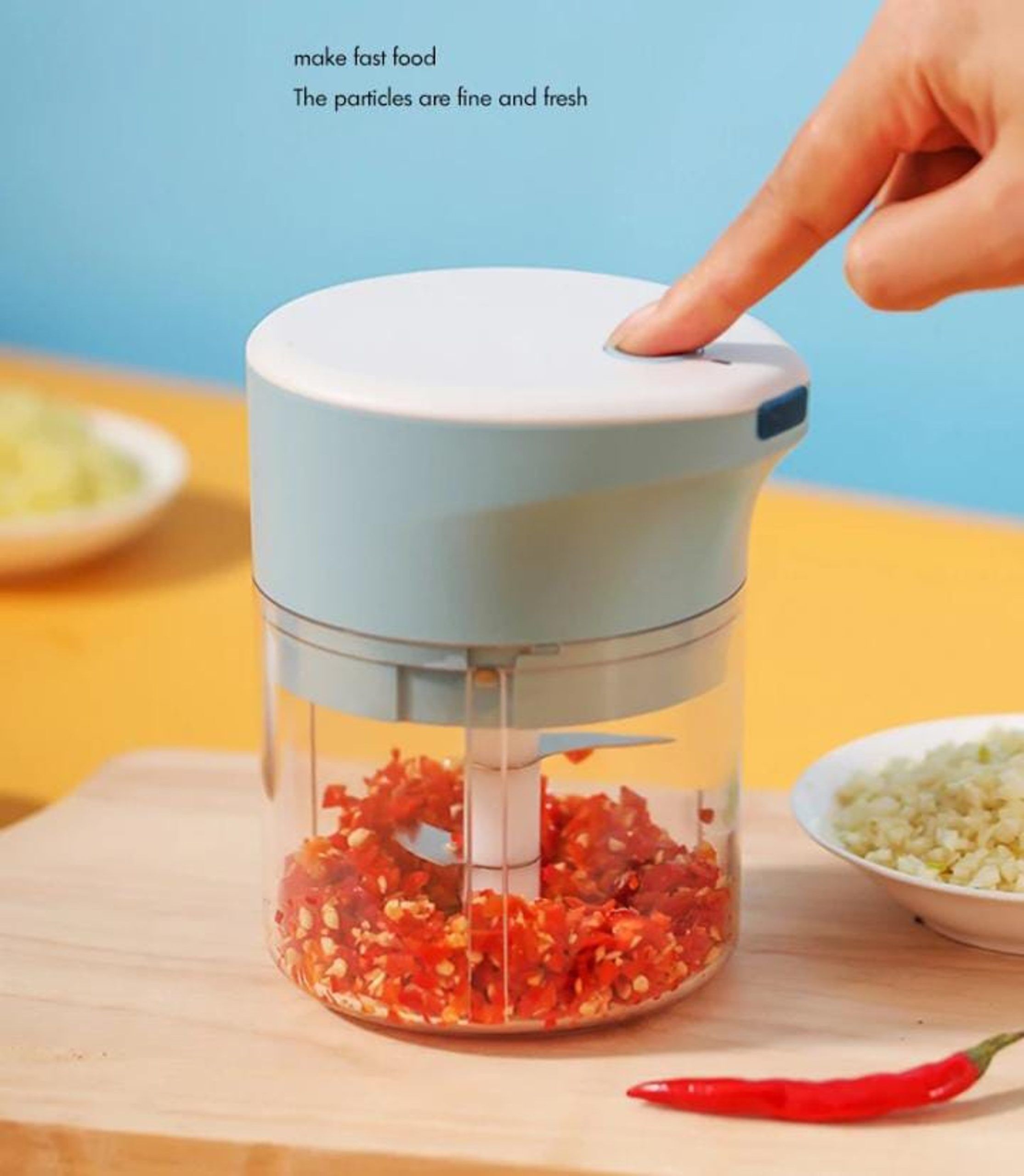 Mini Hachoir Électrique sans Fil pour Légumes et Fruits