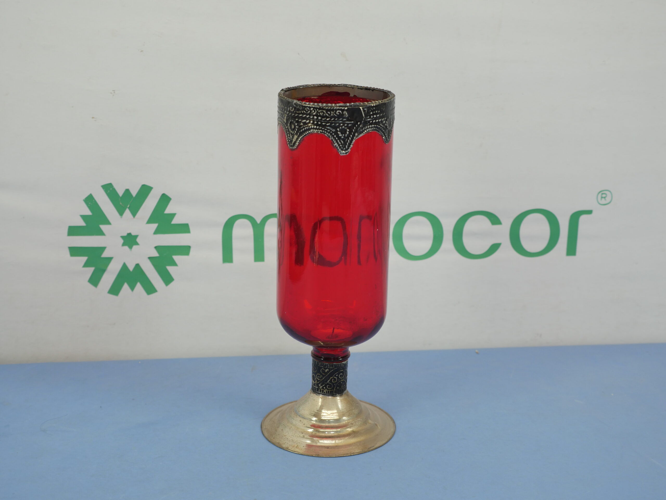 Lot de 2 bougeoirs marocains en verre et métal, artisanat raffiné et élégant. (couleur aléatoire) thumbnail 3