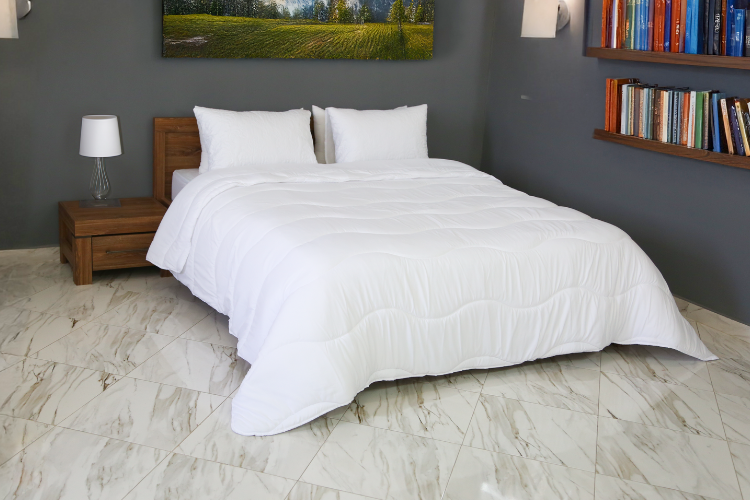 Couette Blanche En Microfibre Kasbah – Antiallergique & Douce