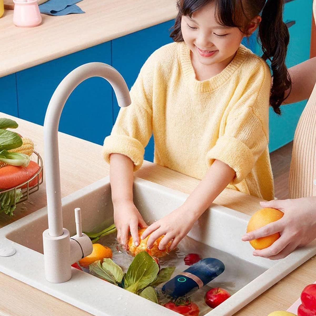 Lavez vos fruits et légumes en toute simplicité avec notre Machine à laver portable USB thumbnail 1