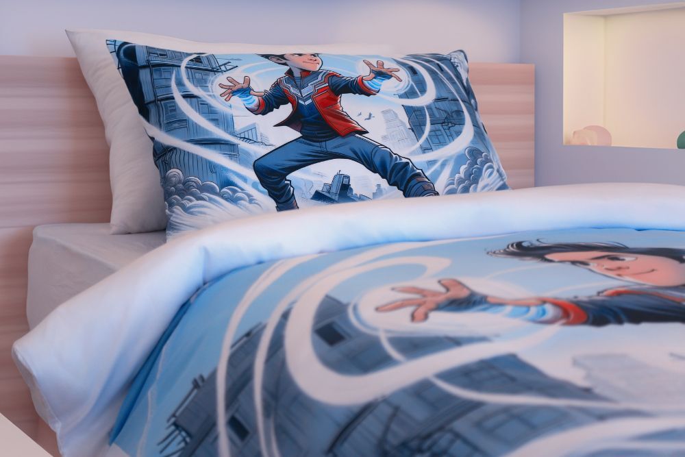 Housse de Couette Garçon Maître de L'air 1 Place(160x220 cm) + 1Taies d’Oreiller Offerte  - Collection Galaxie des Héros thumbnail 4