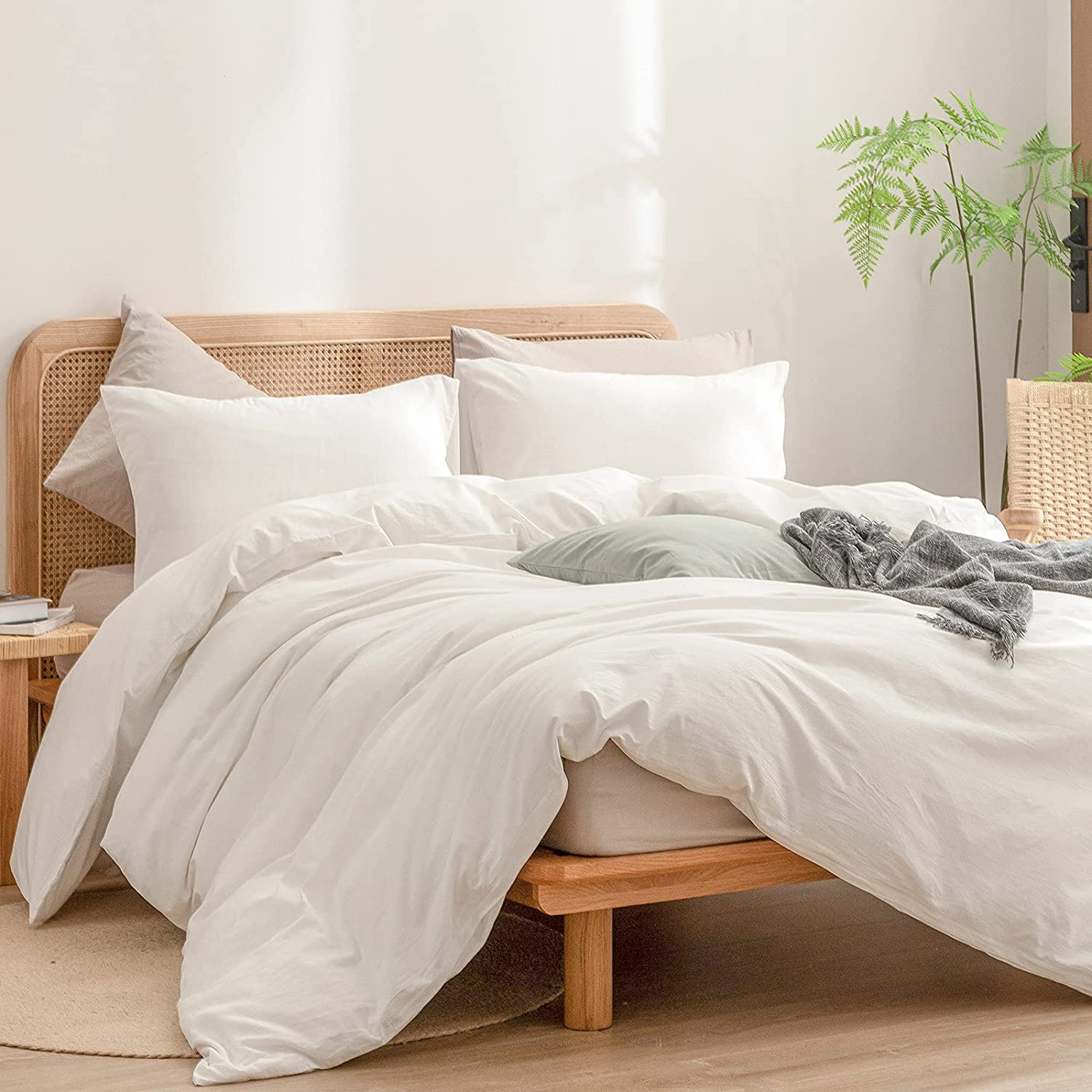 Housse de Couette Blanche + Taies d’Oreiller Offertes _ Doux & Antiallérgique thumbnail 4