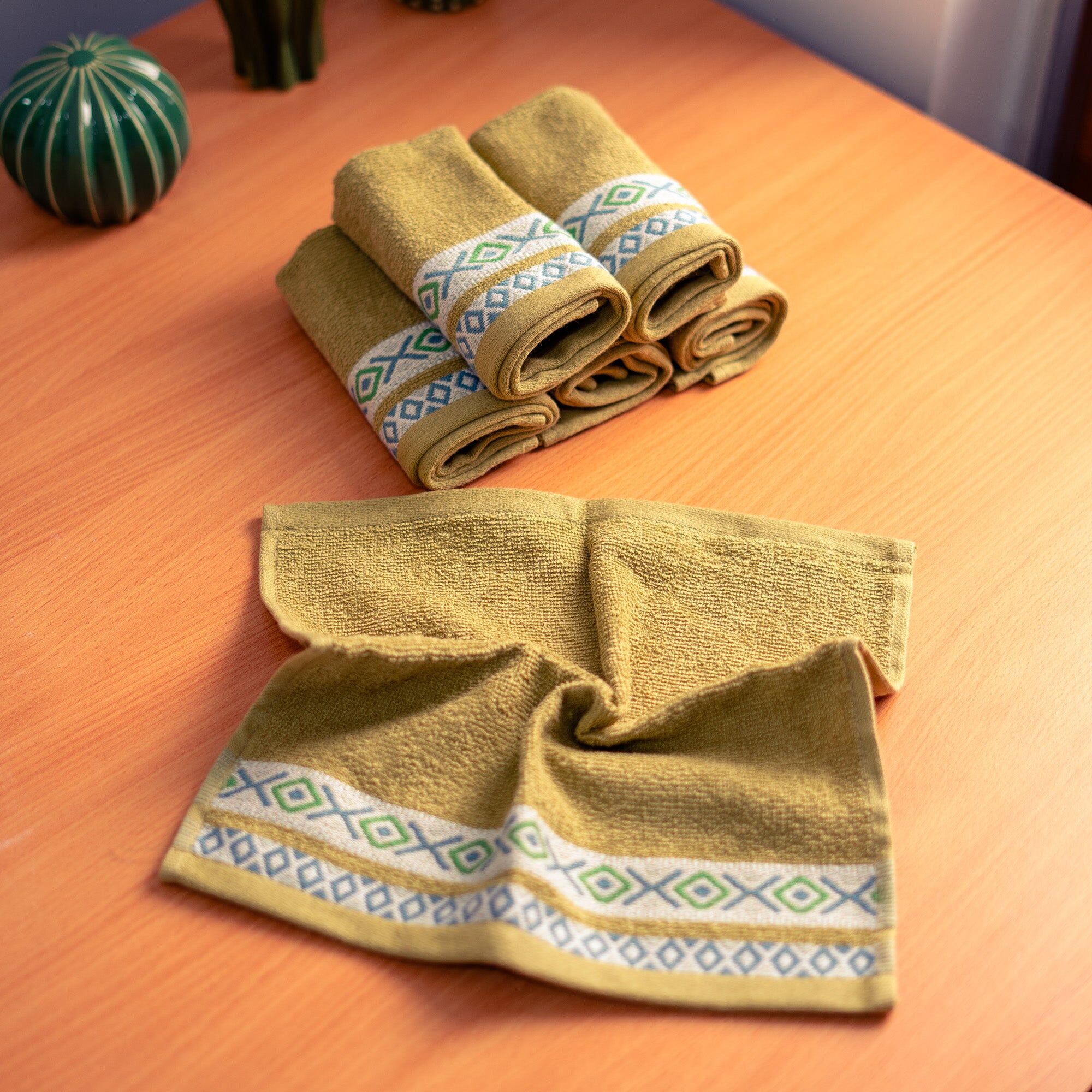 Berbère Pack 6 Serviette 30x30 100% Design Marocain 100% Coton - Vert Olive