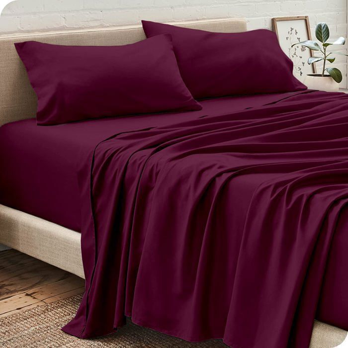 Drap Housse Uni Grenat 120x200 cm // Doux & Antiallergique  thumbnail 3