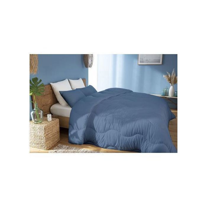 Couette Uni Microfibre Bleu Pétrole  (2Places - 240x260 cm) + 2 Taies d’Oreiller Offerts thumbnail 2