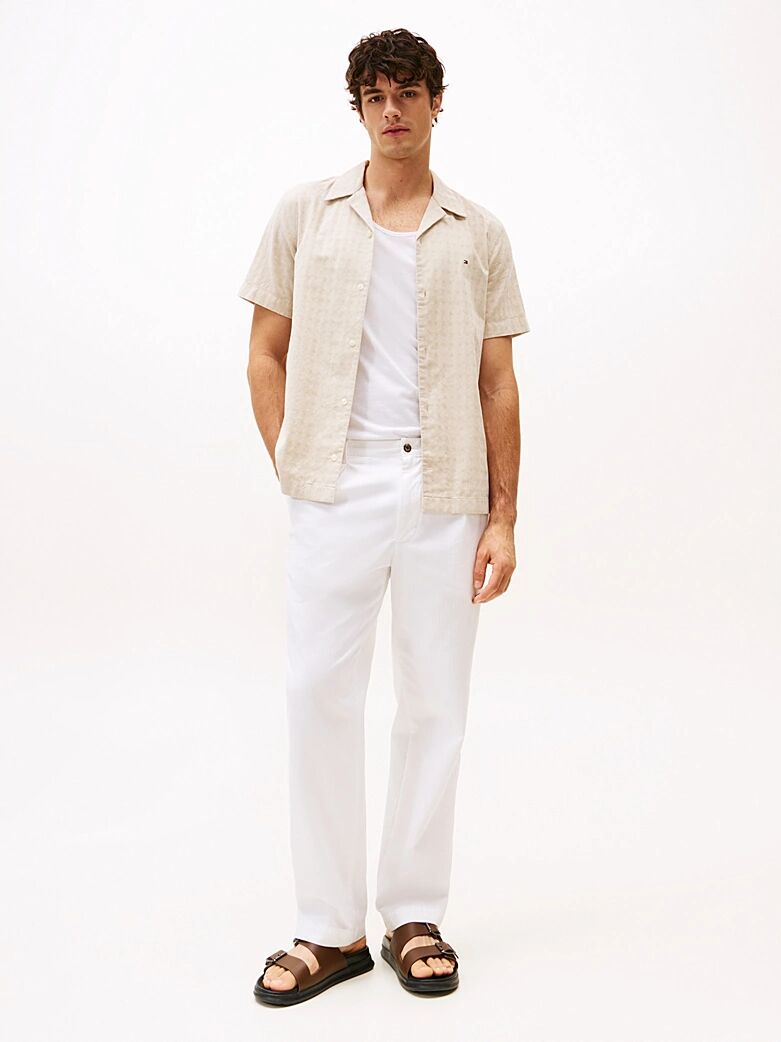 Chemise Coupe Standard à Manches Courtes