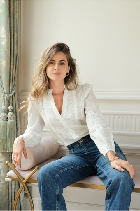 Blouse en coton brodé