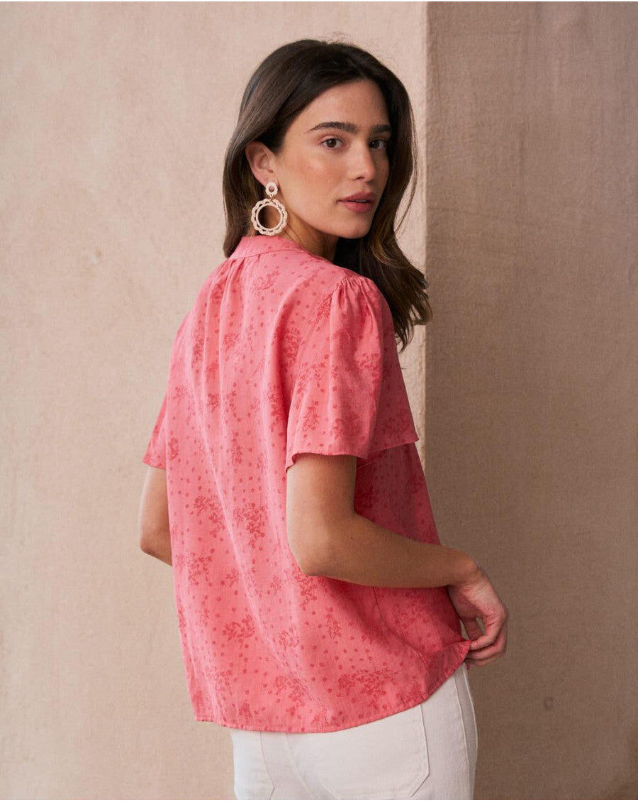 Top garni de dentelle et broderies thumbnail 3