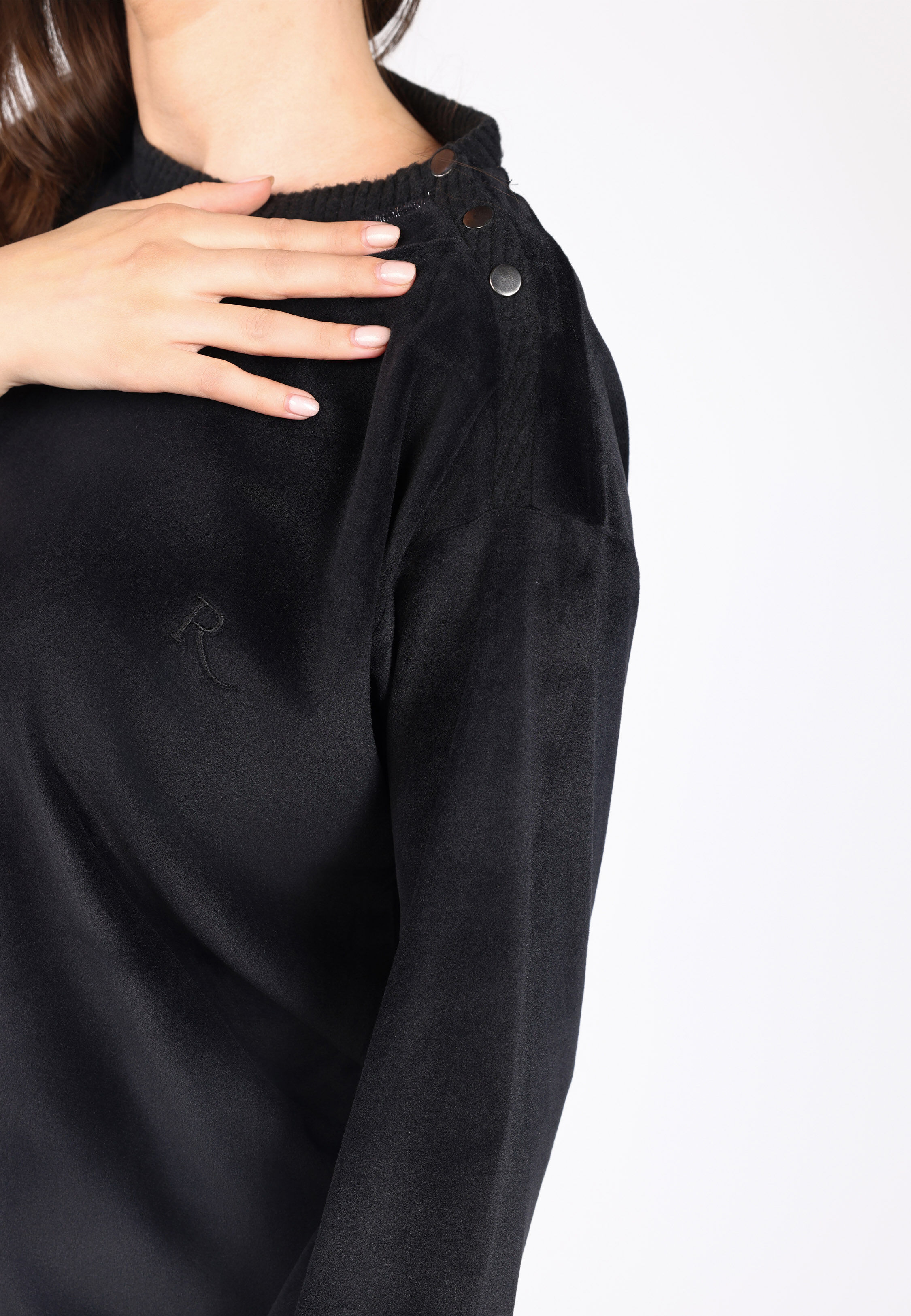 Ensemble Pyjama Col V à Poche | Collection Velvet MLC thumbnail 4