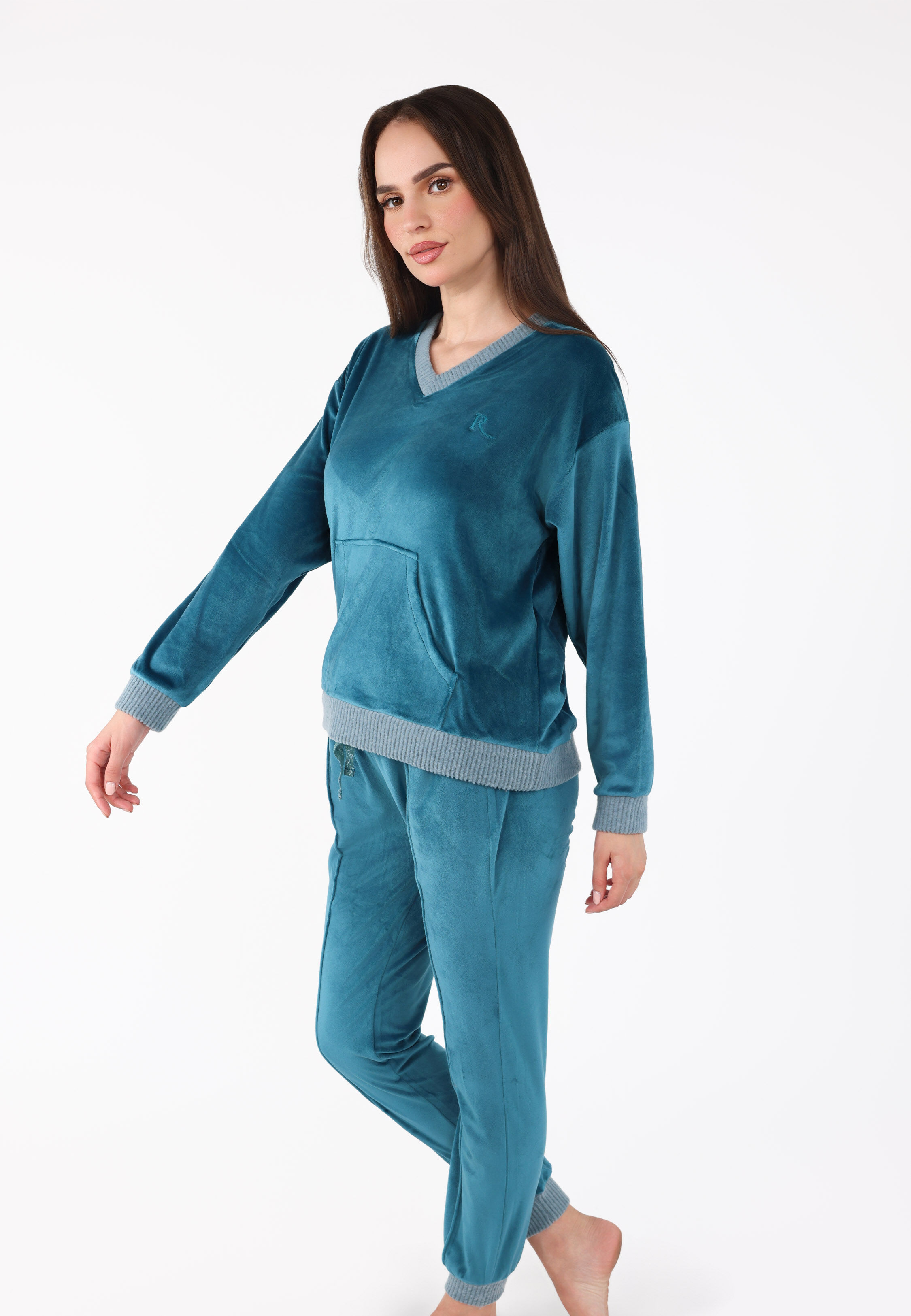 Ensemble Pyjama Col V à Poche | Collection Velvet MLC thumbnail 3