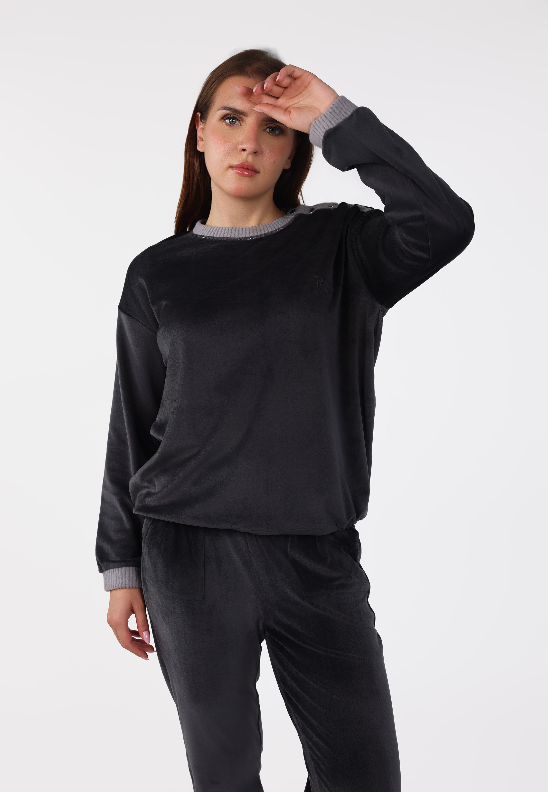 Ensemble Pyjama à Boutons Epaule | Collection Velvet MLC thumbnail 2