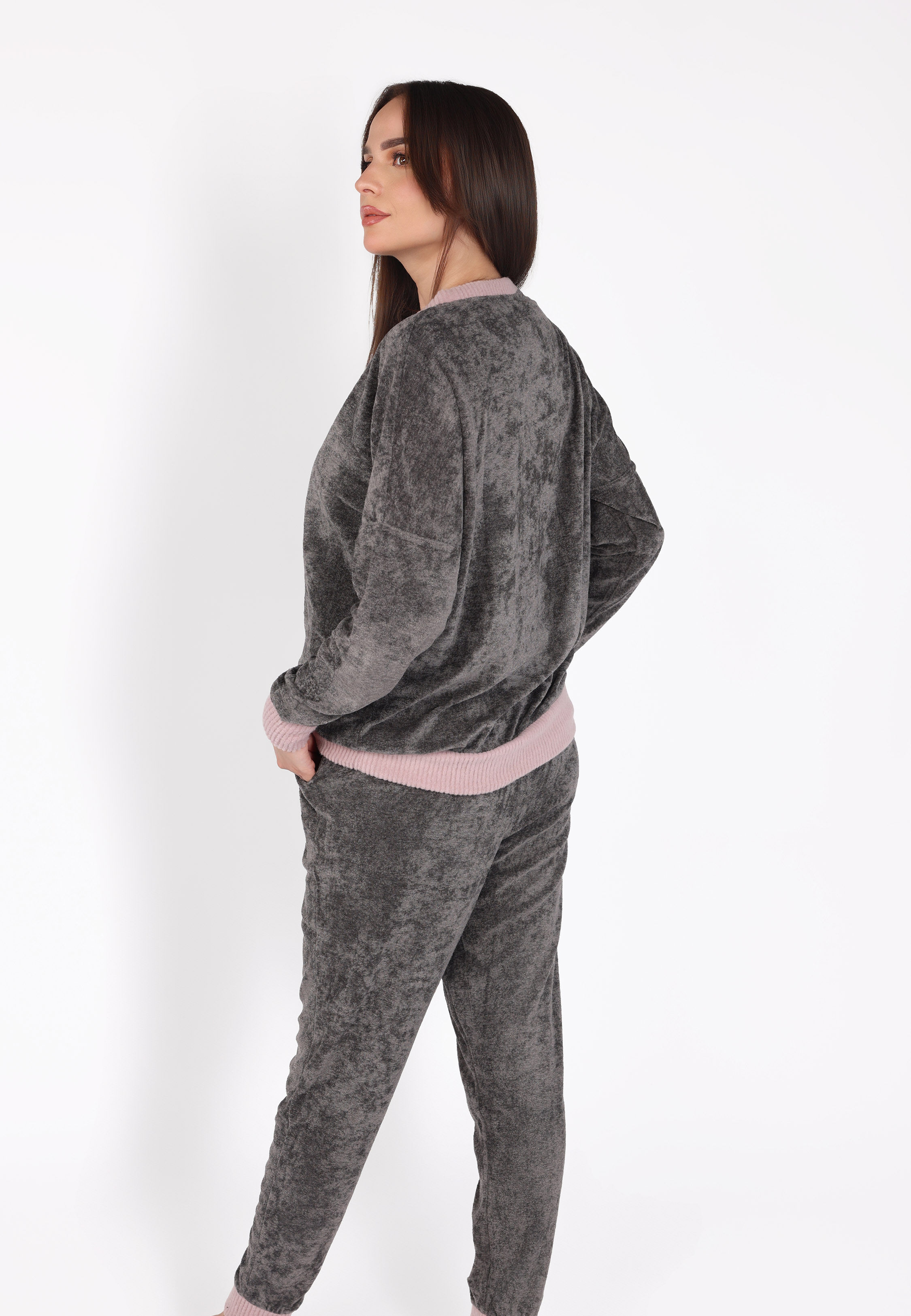 Pyjama Doux à Détails Roses | Collection Silver Cloud thumbnail 3