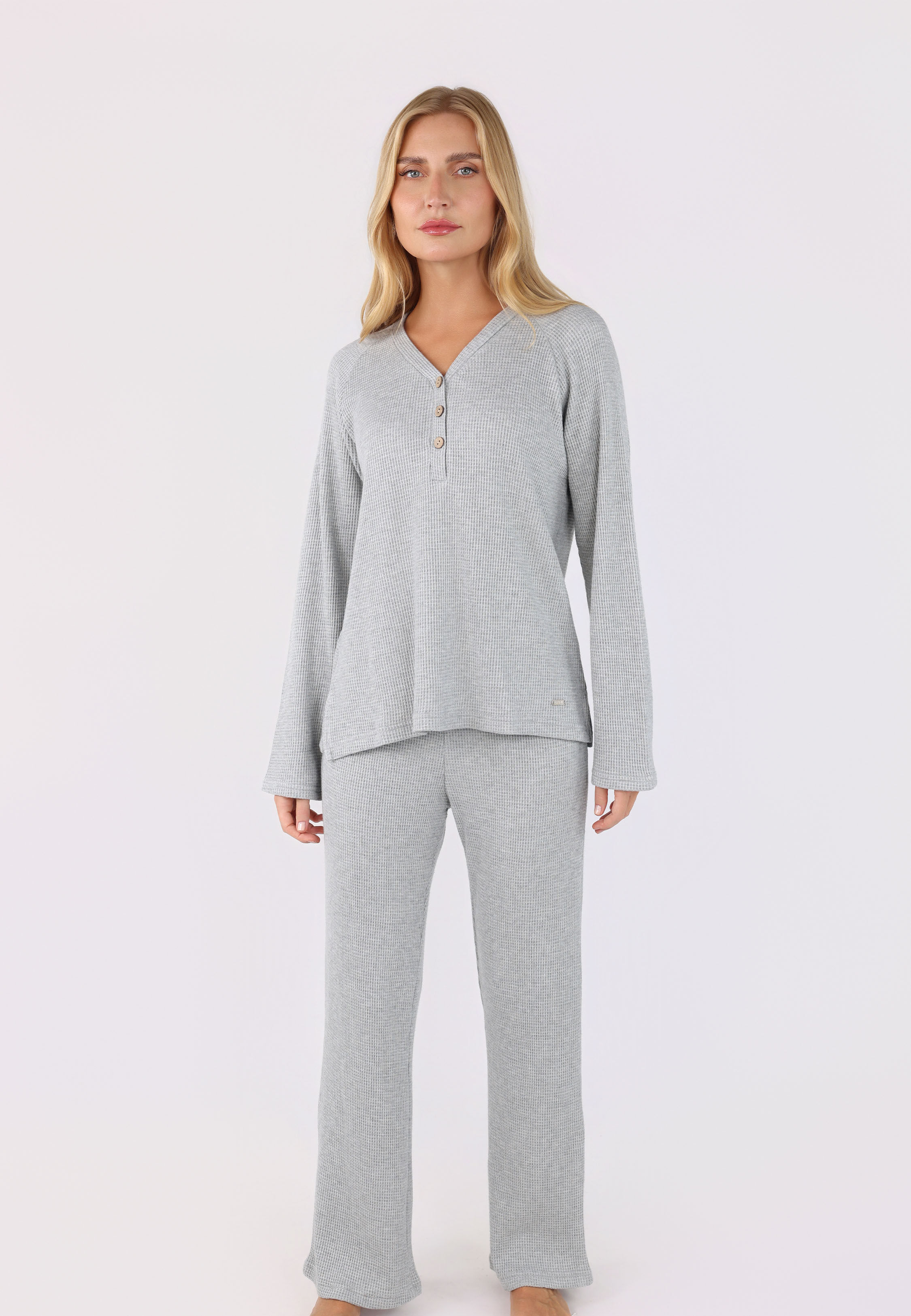 Ensemble Pyjama à Col V et Boutons | Collection Waffle