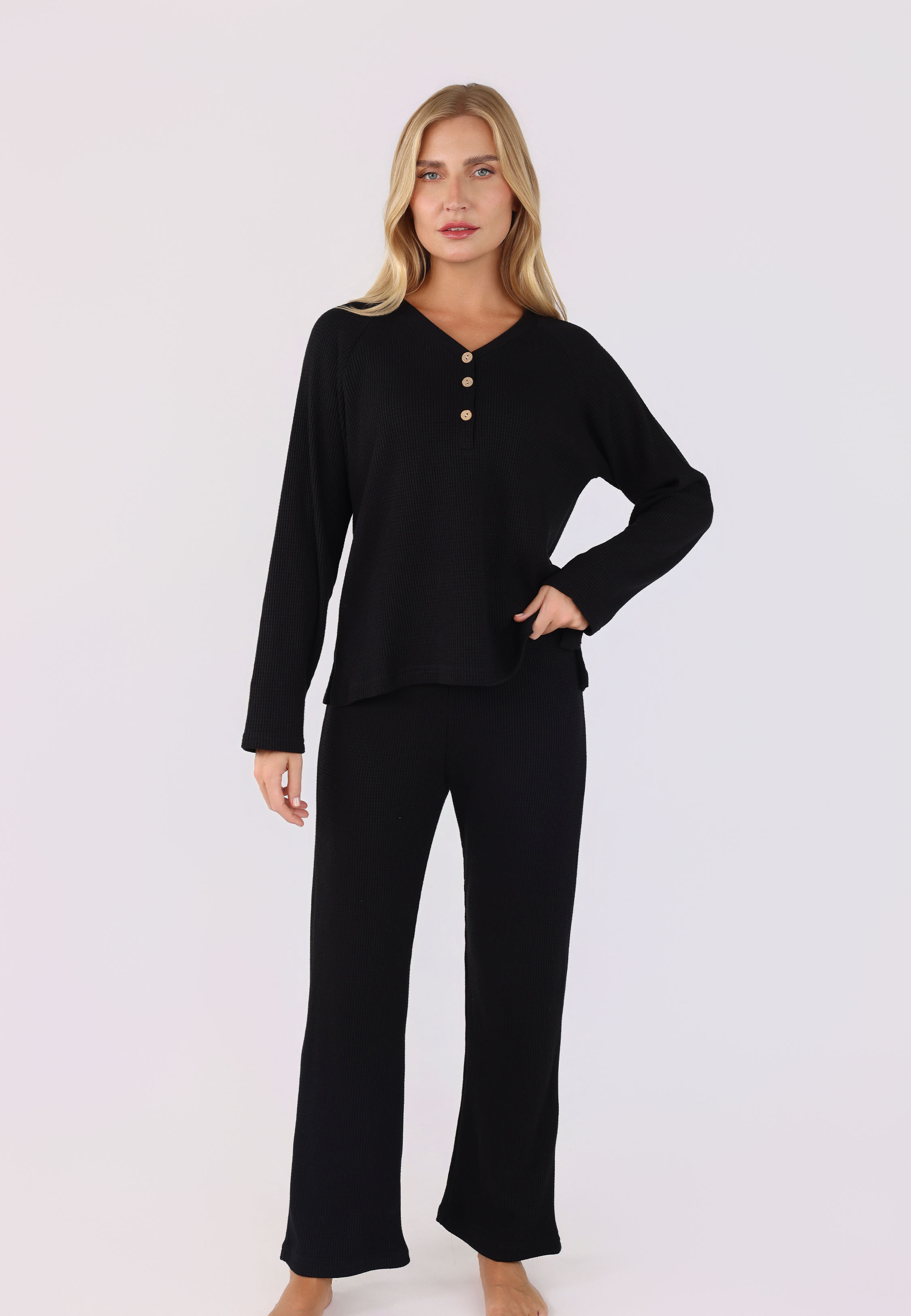 Ensemble Pyjama à Col V et Boutons | Collection Waffle
